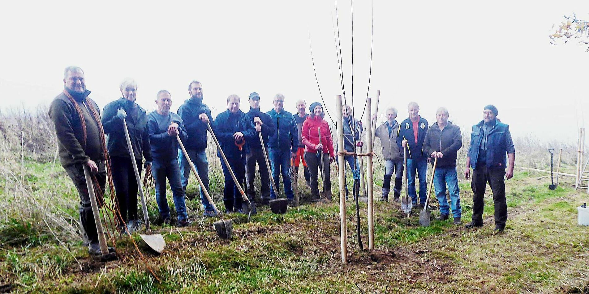 2022.11.11_Gdr_Baumpflanzaktion