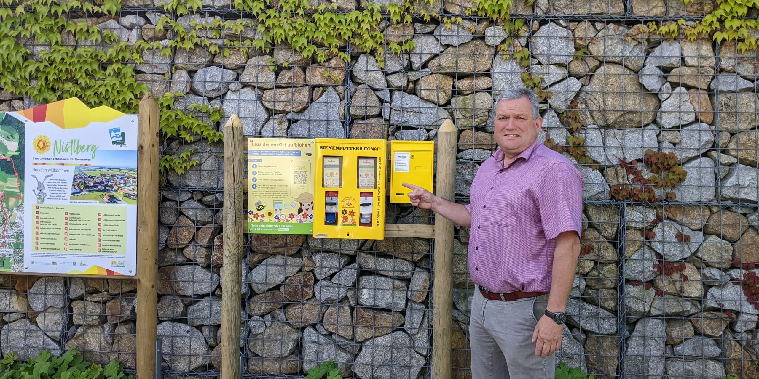 Bienenautomat am Rathausplatz