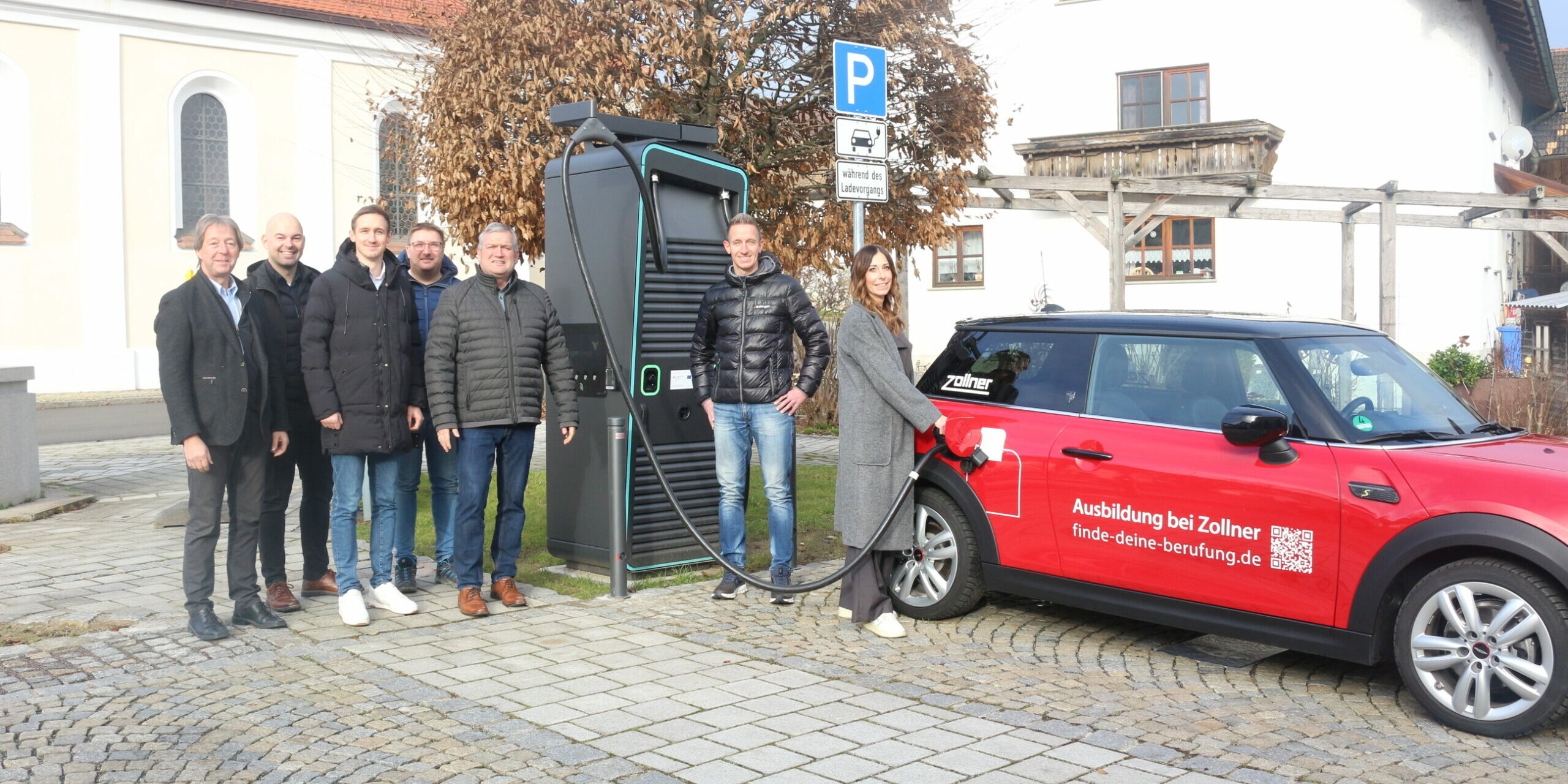 20241218 Eröffnung der Ladesäule in Zandt E-Ladesäule Zandt